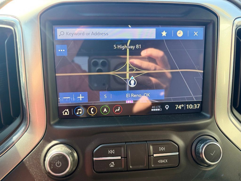 Used 2019 Chevrolet Silverado 1500 LTZ w/ LTZ Premium Package AWD/4WD image 13