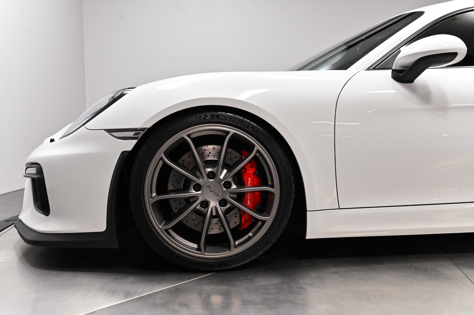 Used 2016 Porsche Cayman GT4 RWD image 22