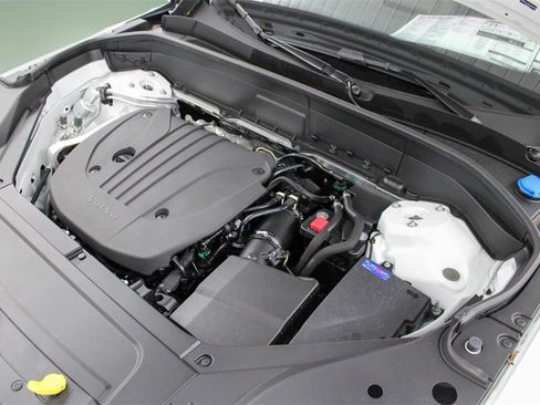 New 2026 Volvo XC90 B5 Ultra w/ Protection Package Premier image 62