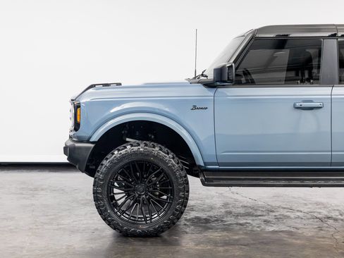 Used 2025 Ford Bronco Outer Banks AWD/4WD image 10
