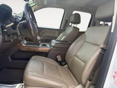 Used 2018 GMC Sierra 1500 SLT w/ SLT Premium Package AWD/4WD image 9