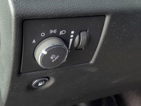 Used 2015 Jeep Grand Cherokee Laredo w/ Quick Order Package 23E image 9