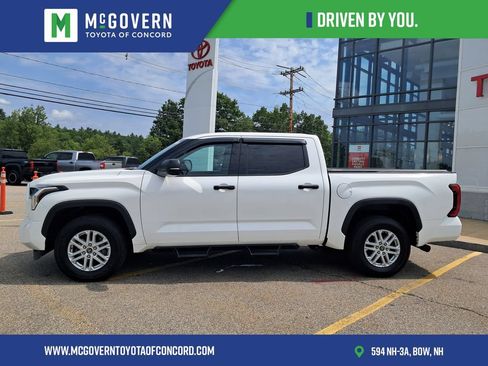 Used 2023 Toyota Tundra SR5 w/ SR5 Convenience Package AWD/4WD image 2