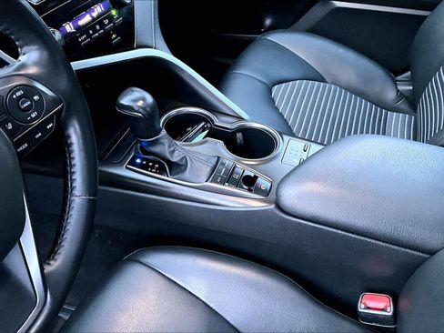 Certified 2023 Toyota Camry SE image 16