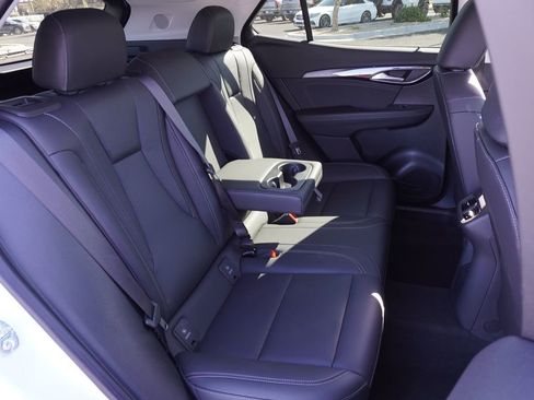 Certified 2025 Buick Envision Preferred image 9