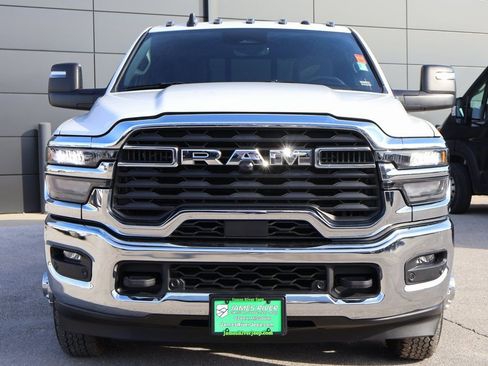 Used 2025 RAM 3500 Tradesman image 7