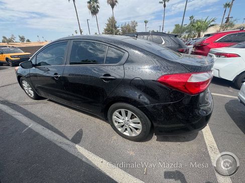 Used 2016 Kia Forte LX w/ LX Popular Plus Package FWD image 6