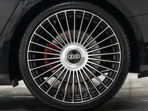 Used 2025 Audi S6 Premium Plus w/ Premium Plus Package image 11