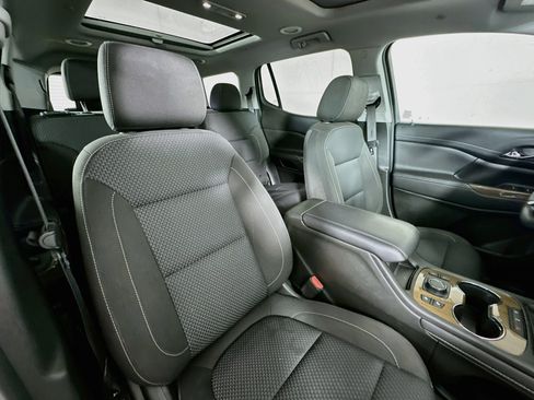 Used 2023 GMC Acadia SLE w/ Driver Convenience Package FWD image 28