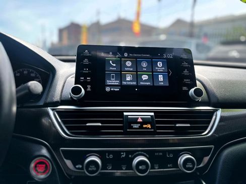 Used 2020 Honda Accord Sport image 15