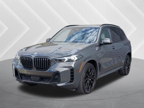 Used 2025 BMW X5 xDrive40i w/ Executive Package AWD/4WD image 1