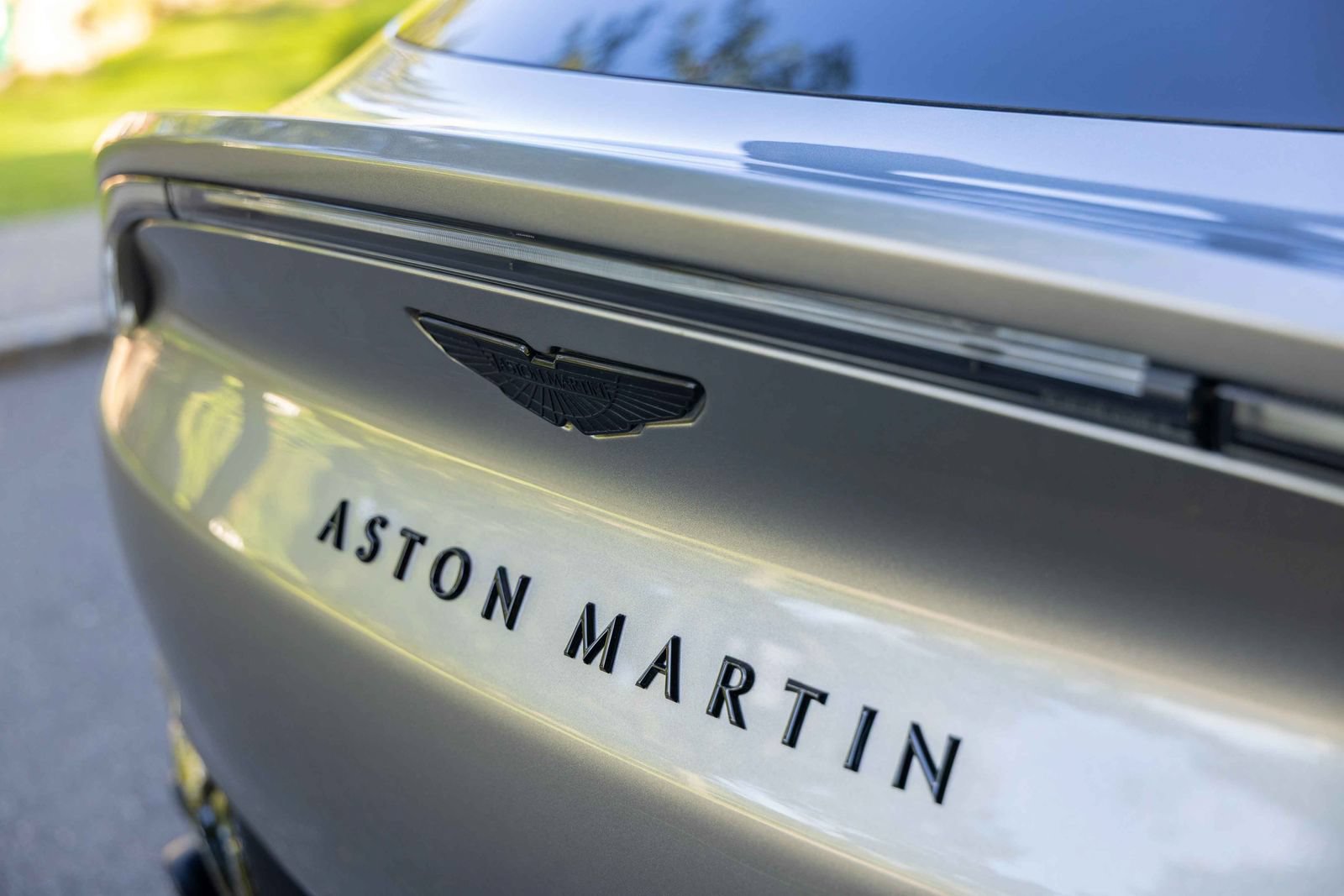 Used 2023 Aston Martin DBX 707 AWD/4WD image 32