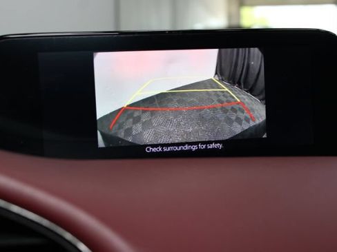 Used 2020 MAZDA MAZDA3 Hatchback w/ Premium Package FWD image 16