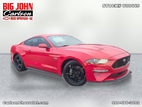 Used 2019 Ford Mustang GT RWD image 2