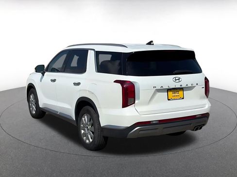 Used 2025 Hyundai Palisade SEL AWD/4WD image 9