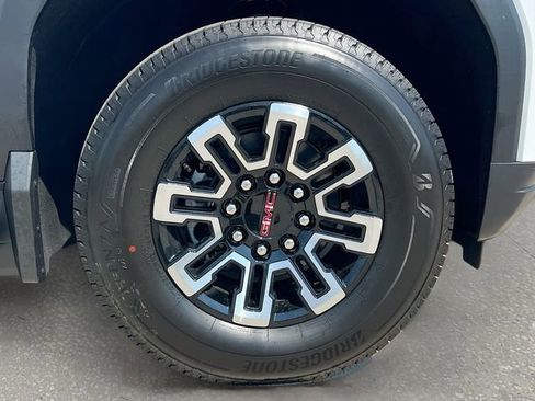 New 2026 GMC Sierra EV Elevation image 19