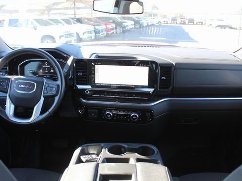 Used 2022 GMC Sierra 1500 Elevation w/ X31 Off-Road Package image 18