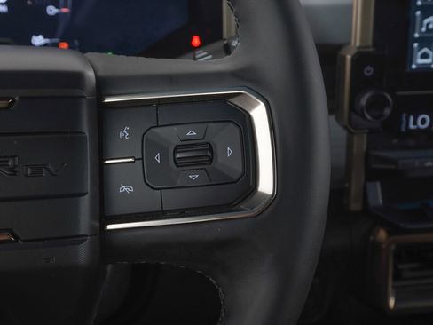 Used 2024 GMC Hummer EV 3X w/ Omega Edition AWD/4WD image 22