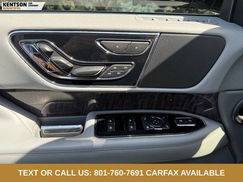 Used 2020 Lincoln Navigator Reserve AWD/4WD image 19
