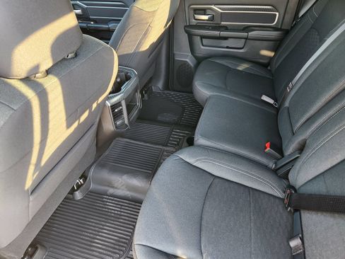 New 2025 RAM 2500 Big Horn AWD/4WD image 43