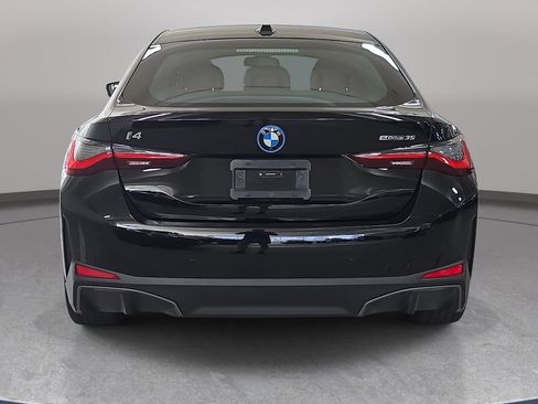 Used 2024 BMW i4 eDrive35 w/ Premium Package RWD image 8