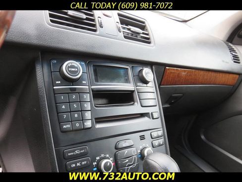 Used 2007 Volvo XC90 V8 image 14