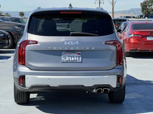 Used 2023 Kia Telluride S w/ S Sunroof Package image 6