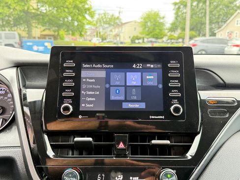 Used 2021 Toyota Camry SE image 44