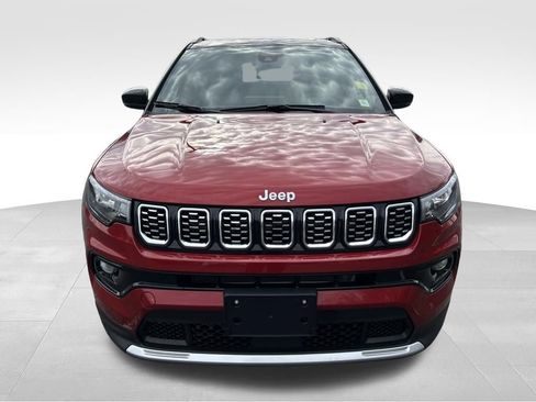 Used 2026 Jeep Compass Limited AWD/4WD image 8