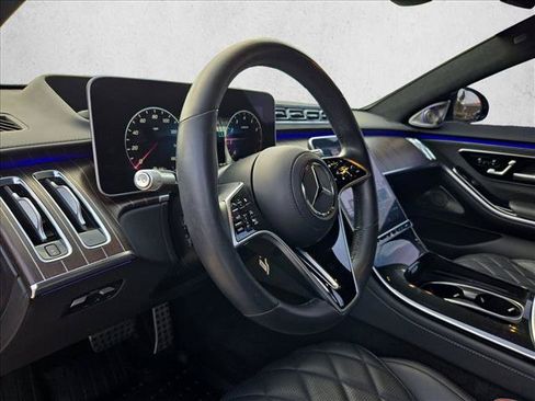 Certified 2022 Mercedes-Benz S 580 4MATIC Sedan image 9