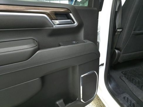 Used 2025 Chevrolet Silverado 1500 LT w/ Work Truck Package image 9