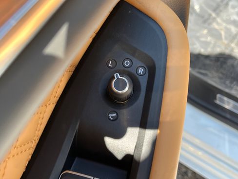 New 2025 Jeep Grand Cherokee Summit image 51