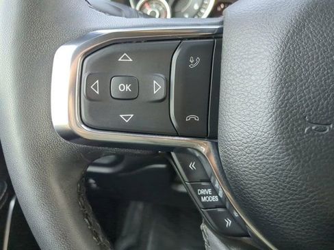 Used 2025 RAM 1500 Laramie AWD/4WD image 24