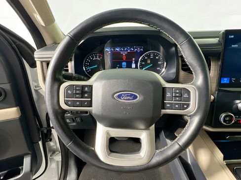 Used 2024 Ford Expedition Limited RWD image 17