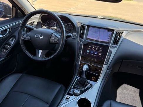 Used 2016 INFINITI Q50 3.0t Premium w/ Driver Assistance Package AWD/4WD image 43