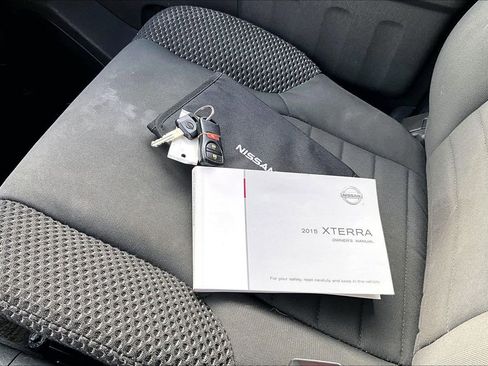 Used 2015 Nissan Xterra PRO-4X w/ Nevada Tow Package image 37