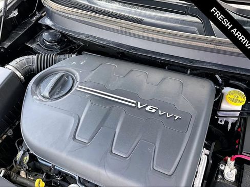 Used 2022 Jeep Cherokee Latitude Lux AWD/4WD image 28