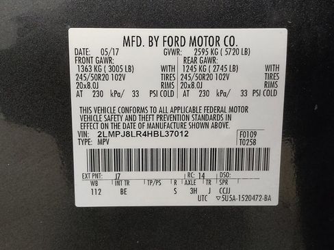 Used 2017 Lincoln MKX Reserve w/ Lincoln MKX Climate Package image 33