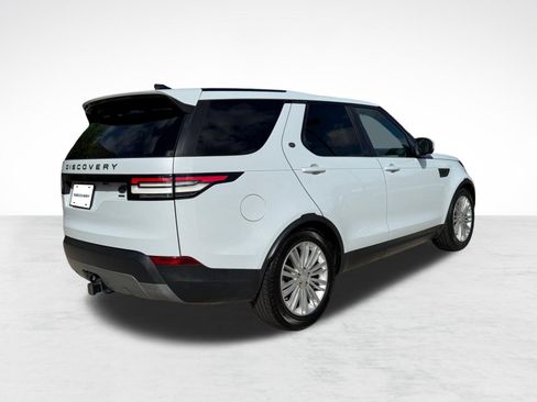 Used 2018 Land Rover Discovery SE AWD/4WD image 9