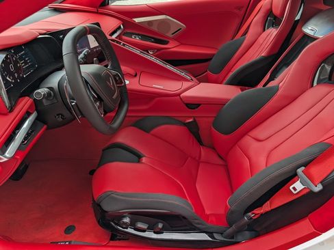 Used 2023 Chevrolet Corvette Stingray Premium Cpe w/ Z51 Performance Package RWD image 8
