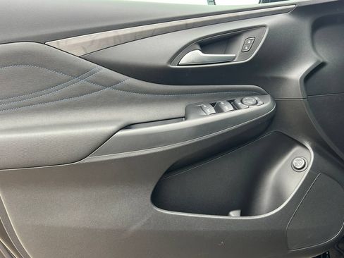 New 2026 Buick Envista Sport Touring w/ Convenience I Package FWD image 12