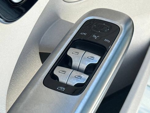 Certified 2024 Mercedes-Benz C 300 Sedan image 19