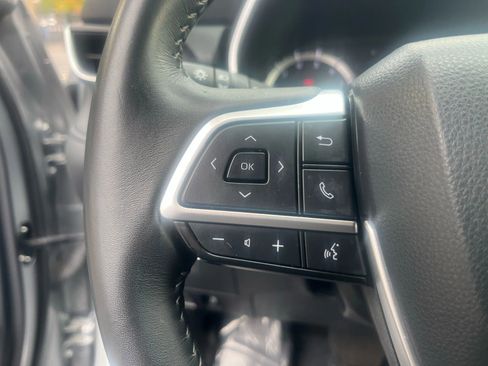 Used 2024 Toyota Highlander XSE image 20