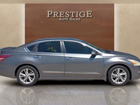 Used 2015 Nissan Altima 2.5 SL FWD image 15
