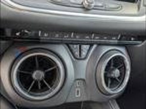 Used 2023 Chevrolet Blazer LT image 18