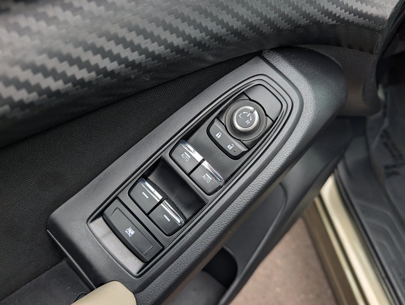 Used 2025 Subaru Ascent Premium AWD/4WD image 20