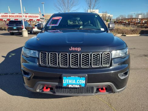 Used 2020 Jeep Grand Cherokee Trailhawk image 14
