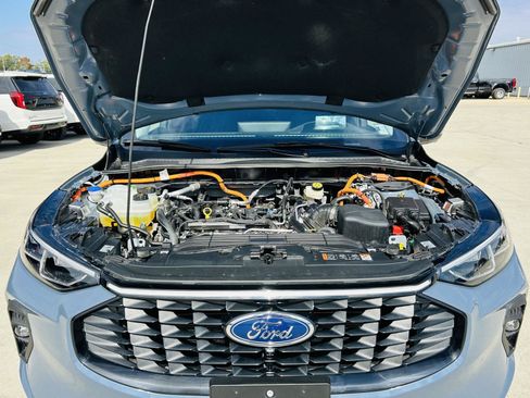 Used 2025 Ford Escape PHEV w/ PHEV Premium Package image 47