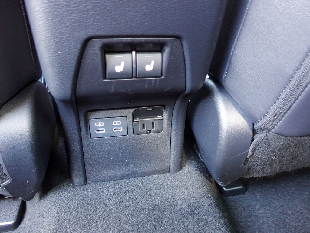 Used 2024 Toyota Prius Prime Premium w/ Advanced Technology Package FWD image 26
