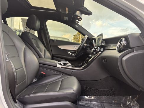 Used 2018 Mercedes-Benz C 300 Sedan image 20